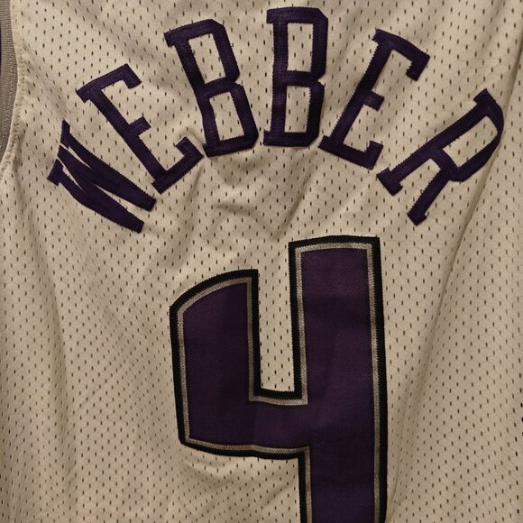 Vintage Nike Sacramento Kings Chris Webber Jersey #4 Men's XL NBA White Purple - Picture 12 of 14